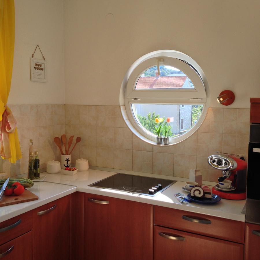 1 Apartmant & 1 Delux Room With Bathroom Dubrovnik Exterior photo