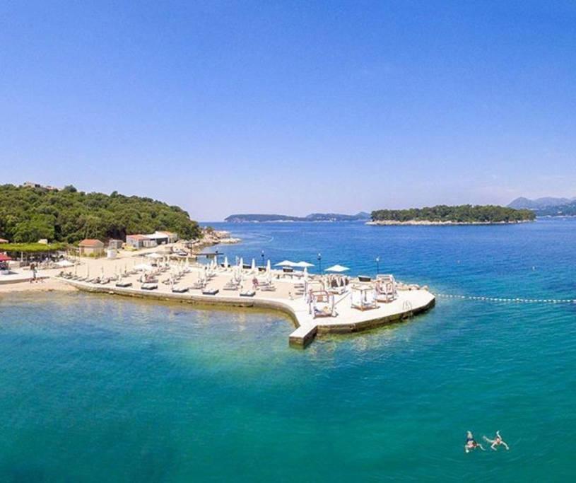 1 Apartmant & 1 Delux Room With Bathroom Dubrovnik Exterior photo