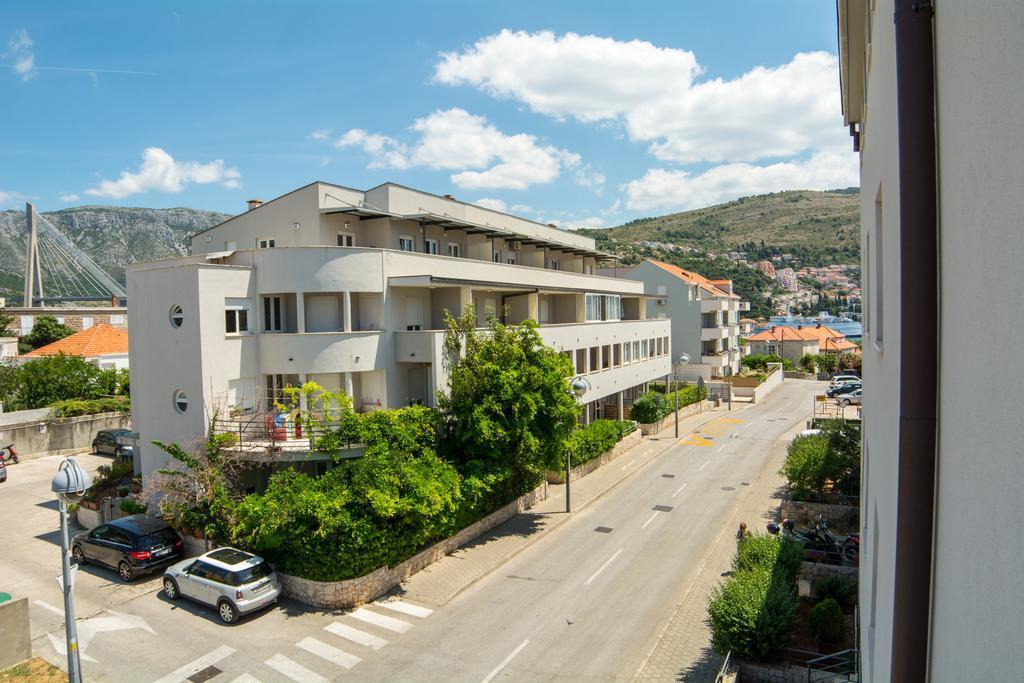 1 Apartmant & 1 Delux Room With Bathroom Dubrovnik Exterior photo